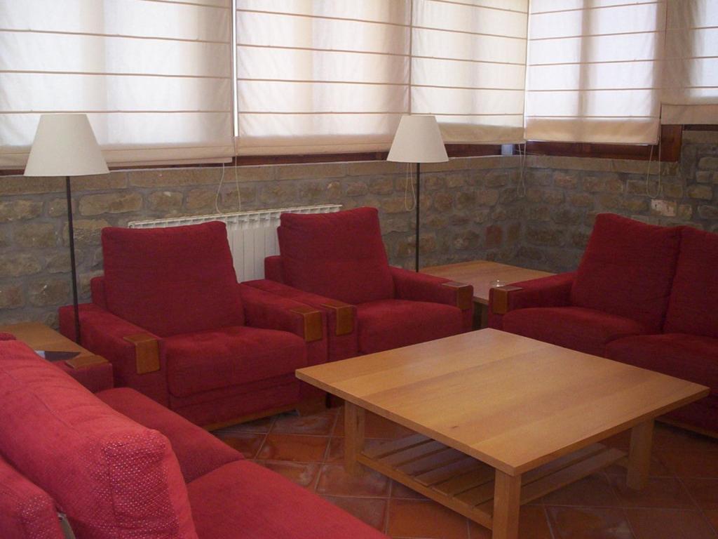 Albergue De Juventud De Sos del Rey Católico Buitenkant foto